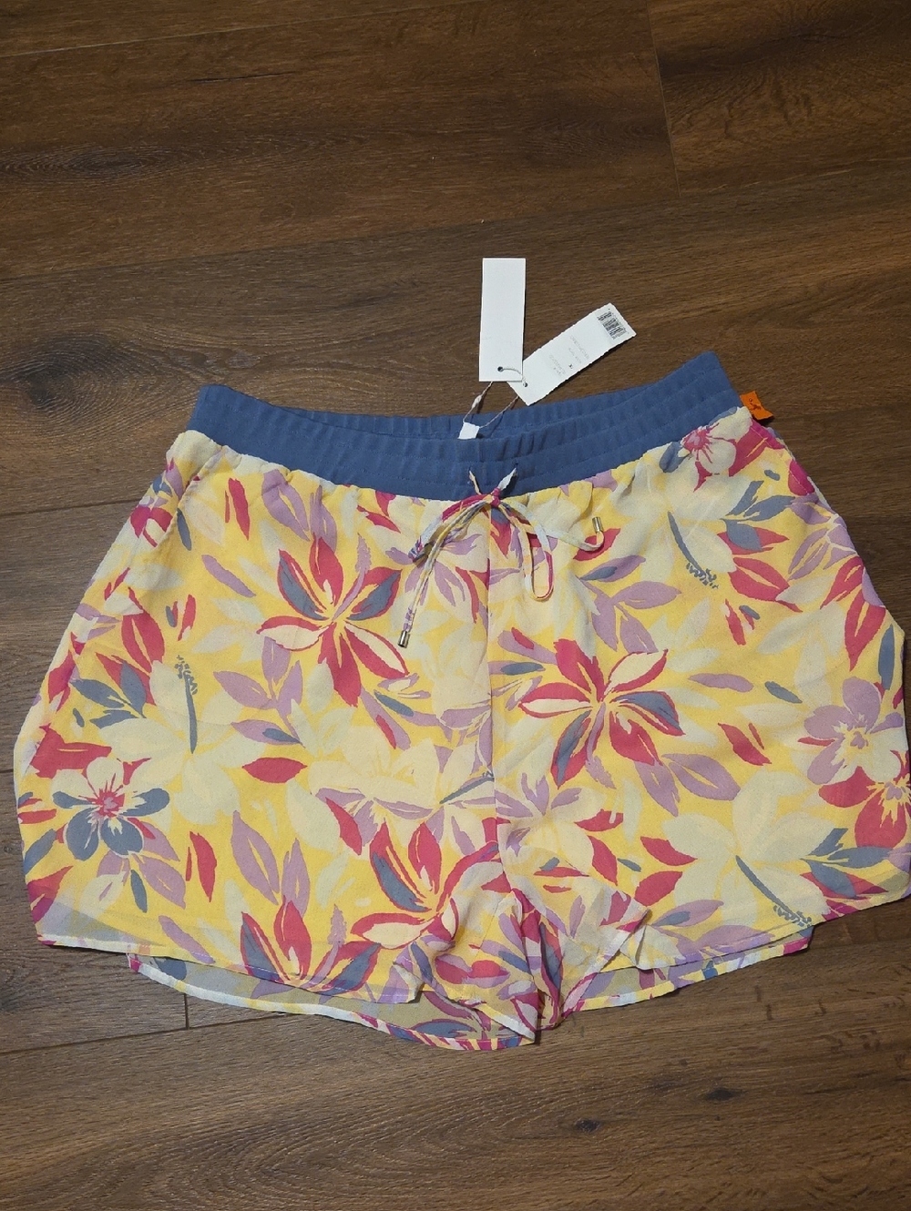 Adyson Parker Ladies Shorts with lining 1X NWT